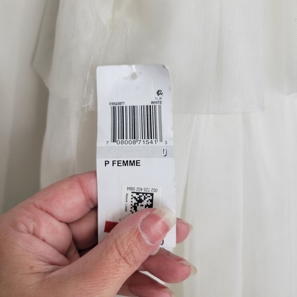 NWT TLC Say Yes Juniors Tulle & Faux Pearl Tiered Ball Gown Size 0 - Picture 15 of 15